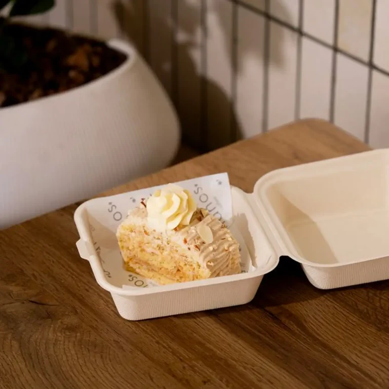 مانوس كافيه - CINNABON ROLL- 23SR