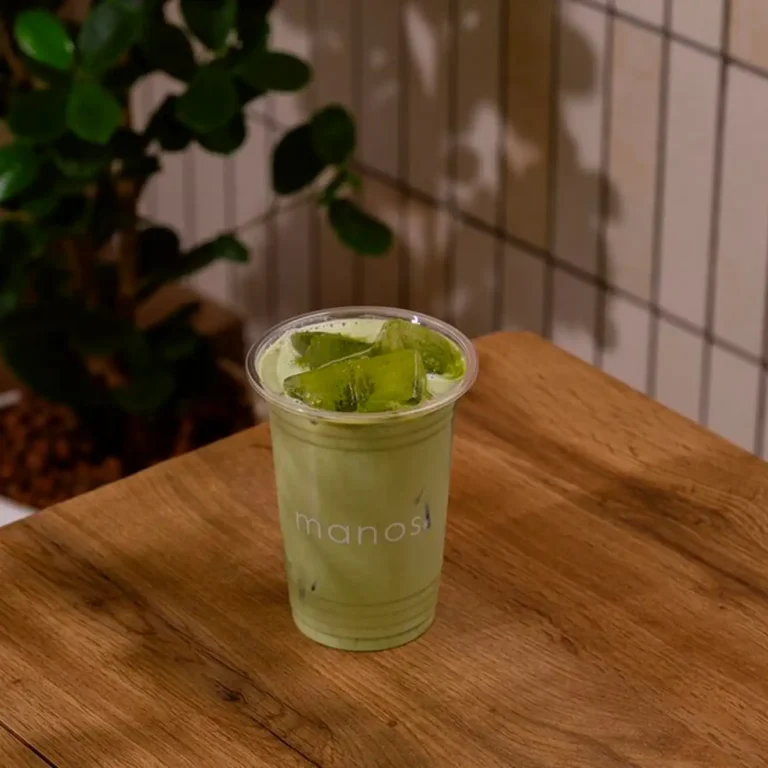 مانوس كافيه - CLASSIC MATCHA- 14oz (17SR)